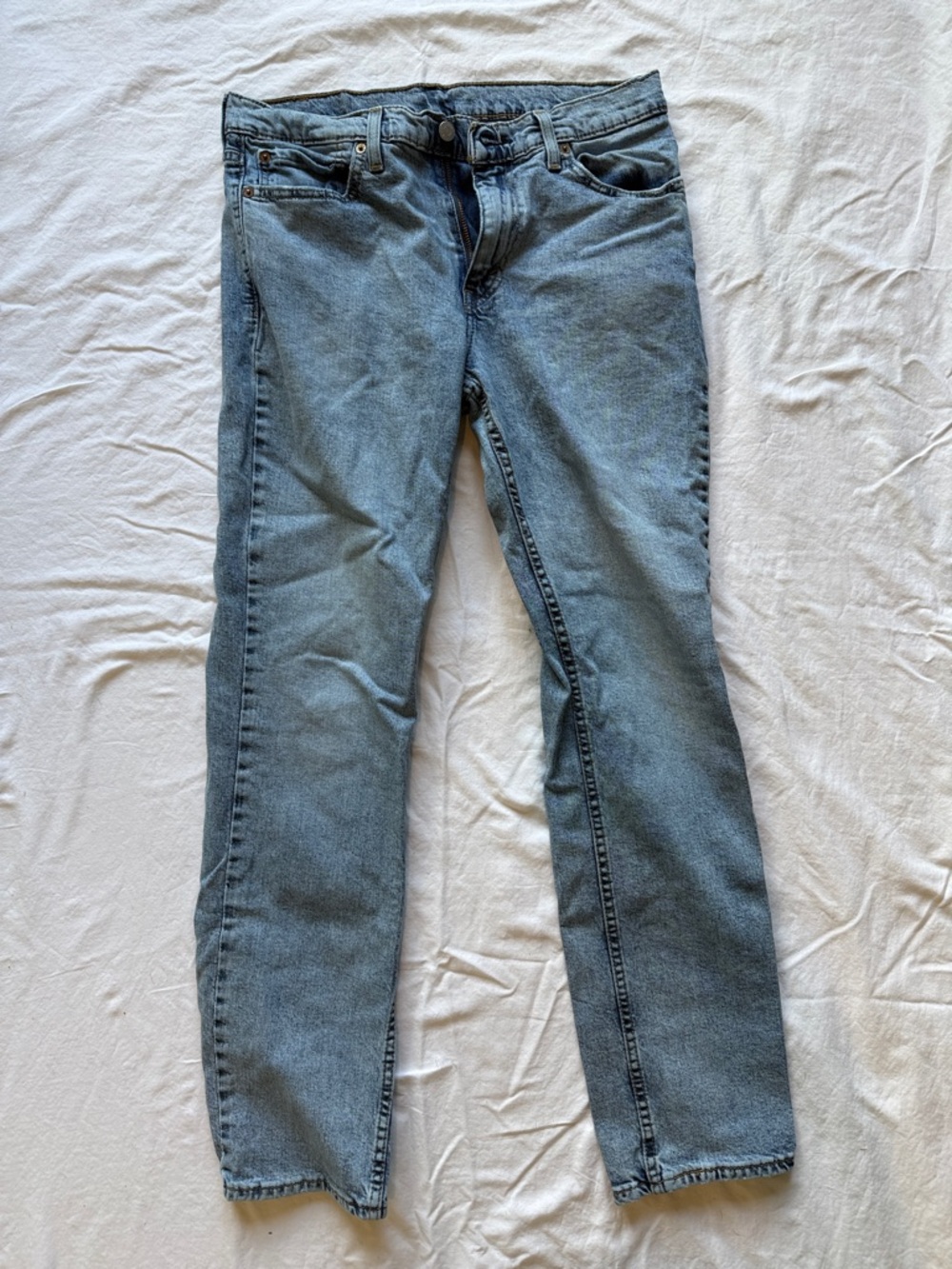 Levi's Men's Slim Straight Faded Blue Jeans